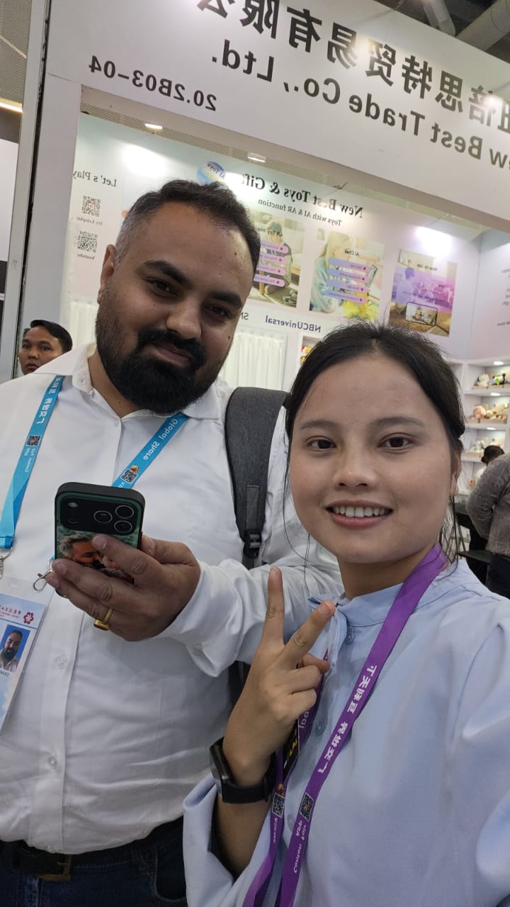 Meeting a toys and gifts supplier representative at their booth